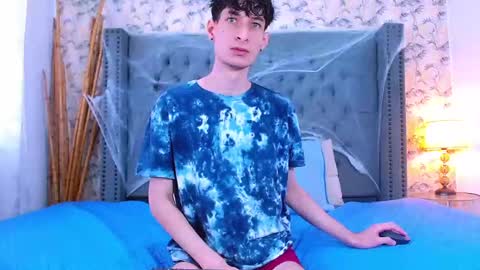 luke_carter online show from 10-18-25, 01:45