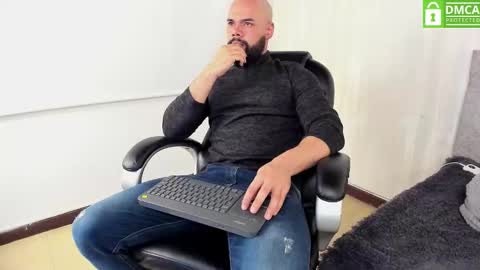 luke diaz7 online show from 12-21-25, 07:04