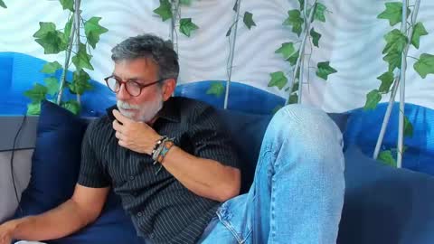 Luke Crews online show from 03-01-25, 07:26