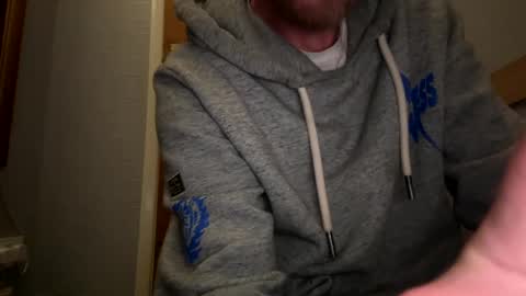 lukeeeeey96 online show from 02-03-25, 12:58