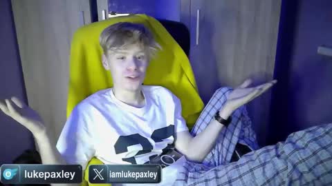 Snapshot of lukepaxley chatting on 03-28-26, 06:51 Luke Paxley online show from 03-28-26, 06:51
