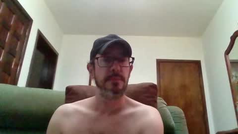 Snapshot of lukz88bigcock chatting on 03-02-26, 11:00 Luke online show from 03-02-26, 11:00