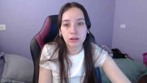 Vicky online show from 10-30-25, 02:29