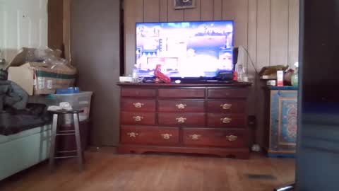 Snapshot of lulupixxx chatting on 01-27-25, 04:11 Connie online show from 01-27-25, 04:11