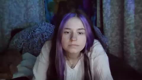 Snapshot of lulupixxx chatting on 02-09-25, 01:11 Connie online show from 02-09-25, 01:11