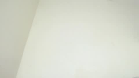 Snapshot of luluu_08 chatting on 01-07-25, 06:03 LULU online show from 01-07-25, 06:03