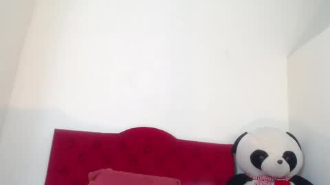 Snapshot of luluu_08 chatting on 01-23-25, 08:45 LULU online show from 01-23-25, 08:45