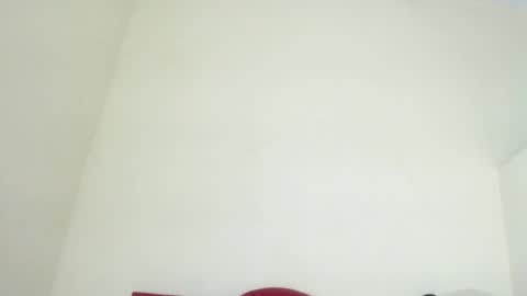 Snapshot of luluu_08 chatting on 02-12-25, 06:30 LULU online show from 02-12-25, 06:30