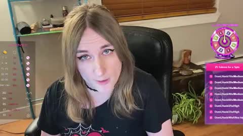 Lulu online show from 01-15-25, 04:25