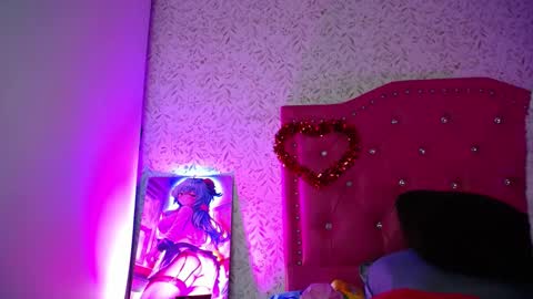 Snapshot of luly_blue chatting on 09-16-25, 04:02 Luly online show from 09-16-25, 04:02