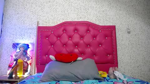 Snapshot of luly_blue chatting on 09-26-25, 04:49 Luly online show from 09-26-25, 04:49