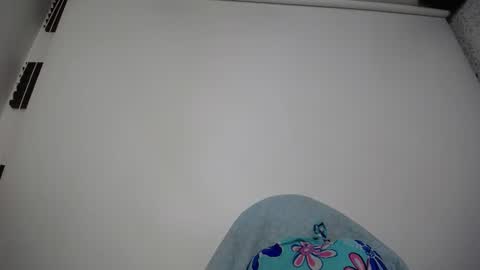 Luly online show from 11-30-25, 05:22