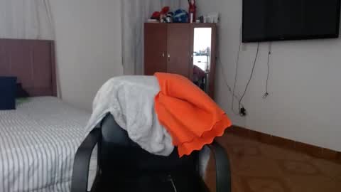 LUMI     online show from 01-30-25, 10:50