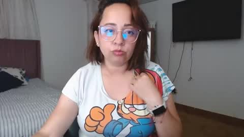 LUMI     online show from 02-02-25, 04:05