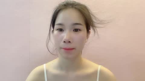 Snapshot of luna4739 chatting on 06-24-26, 08:57 Luna online show from 06-24-26, 08:57