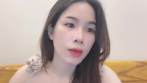 Snapshot of luna4739 chatting on 06-30-26, 07:42 Luna online show from 06-30-26, 07:42
