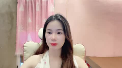 Snapshot of luna4739 chatting on 07-16-26, 10:21 Luna online show from 07-16-26, 10:21