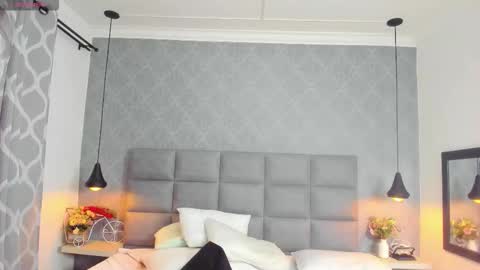 Luna online show from 01-17-26, 11:37