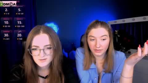 luna_berryy online show from 02-04-25, 08:49