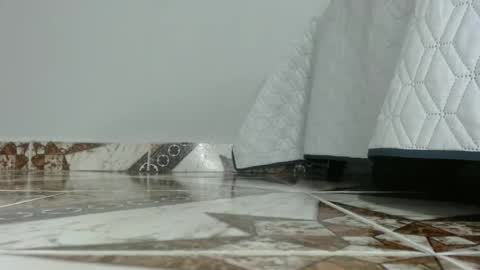 Luna--Blueberry online show from 11-12-25, 04:02