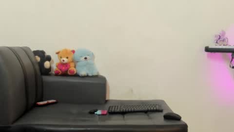  Luna Fioree  online show from 11-19-25, 05:07