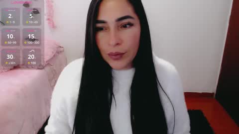 Snapshot of luna_lgomez chatting on 03-04-25, 10:02 luna online show from 03-04-25, 10:02