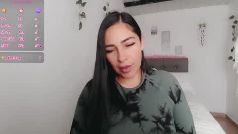 Snapshot of luna_lgomez chatting on 09-17-25, 02:41 luna online show from 09-17-25, 02:41