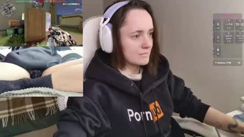 Snapshot of luna_loveeee chatting on 09-18-25, 04:25 luna_loveeee online show from 09-18-25, 04:25