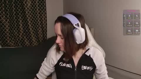 Snapshot of luna_loveeee chatting on 10-26-25, 03:45 luna_loveeee online show from 10-26-25, 03:45