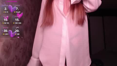 Snapshot of luna_loveisgood chatting on 01-10-25, 12:17 Luna online show from 01-10-25, 12:17