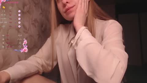 Luna online show from 04-03-26, 12:36