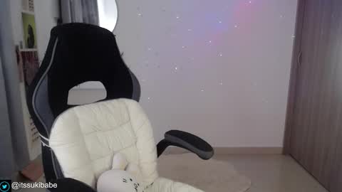 Luna online show from 11-20-25, 05:51