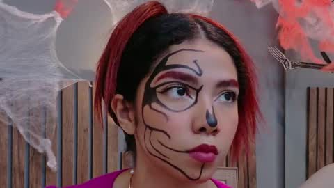 LUNA  online show from 10-17-25, 01:14