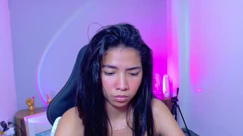 LUNA  online show from 02-12-26, 03:07