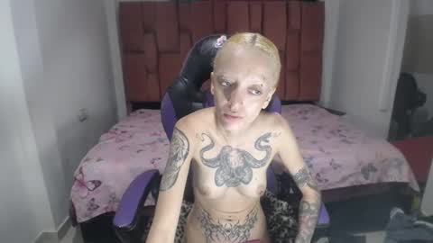 Snapshot of luna_rosita chatting on 12-06-24, 05:55 Luna online show from 12-06-24, 05:55