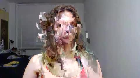 L U N A  online show from 10-27-25, 06:28