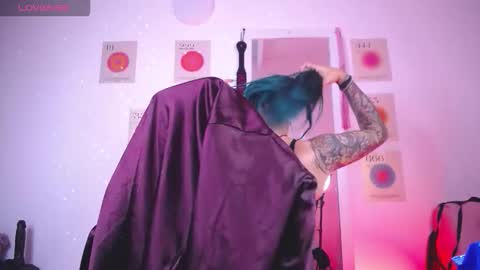 Snapshot of lunaaponte chatting on 02-27-26, 02:44 LUNA online show from 02-27-26, 02:44