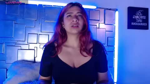 Snapshot of lunabloom2 chatting on 02-11-26, 05:51 lunabloom2 online show from 02-11-26, 05:51