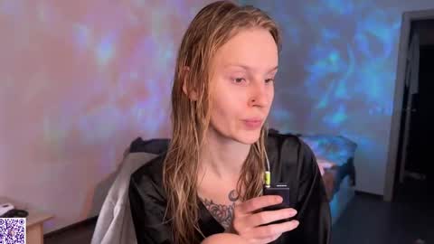 Britney online show from 09-09-25, 12:37