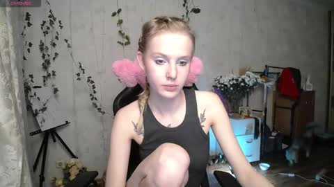 Britney online show from 10-15-25, 08:09