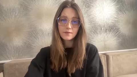 Snapshot of lunafeather chatting on 03-04-26, 04:51 lunafeather online show from 03-04-26, 04:51