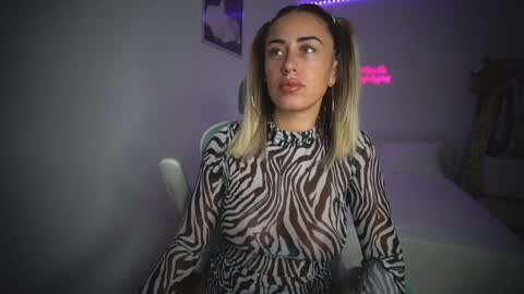 Laura online show from 09-30-25, 08:52