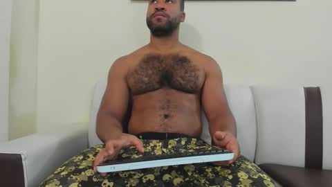 Snapshot of lunainsane58 chatting on 10-01-25, 07:25 Luna online show from 10-01-25, 07:25