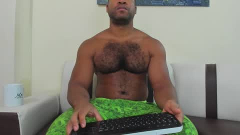 Snapshot of lunainsane58 chatting on 10-14-25, 08:15 Luna online show from 10-14-25, 08:15