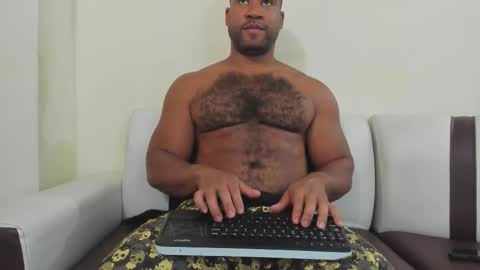 Snapshot of lunainsane58 chatting on 10-26-25, 06:30 Luna online show from 10-26-25, 06:30