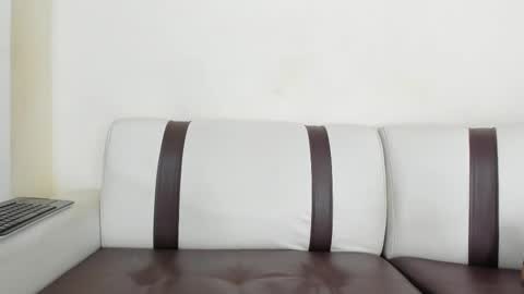 Luna online show from 02-06-26, 06:44