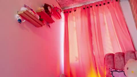 Scarleet online show from 10-24-25, 08:16