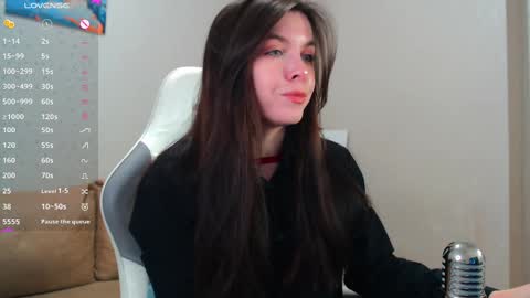 Luna online show from 02-14-25, 07:59