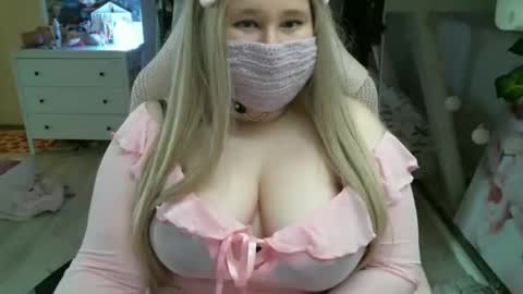 lunalulls online show from 03-09-26, 12:31