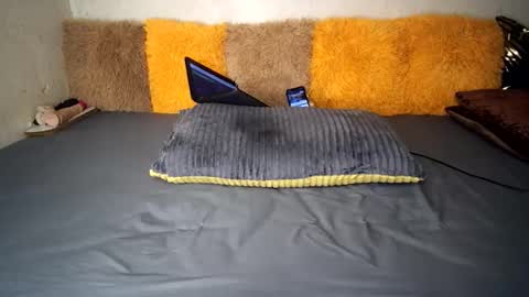 lunalure1 online show from 11-14-25, 11:09